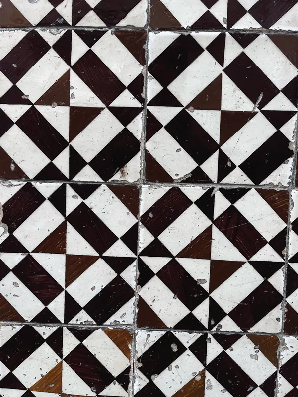 Black and white geometric tiles